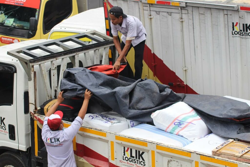 jasa ekspedisi jakarta tangerang klik logistics tarif termurah
